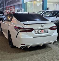 تۆیۆتا کامری